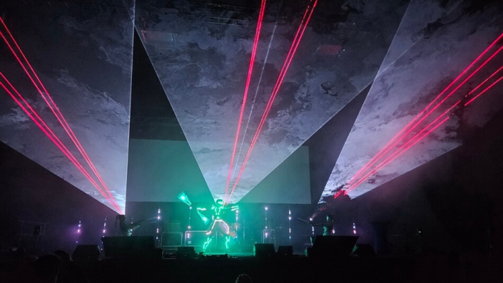 Lasershow buchen mit LED Künstler für Veranstaltung, Fest, Firmenfeier, Ball