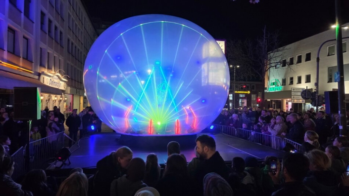 Lasershow buchen für Kongress, Eröffnung, Messe, Firmenfeier, Event